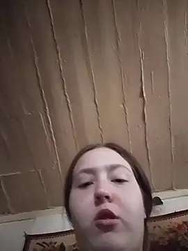 Chat +18 de BabyTori ao vivo