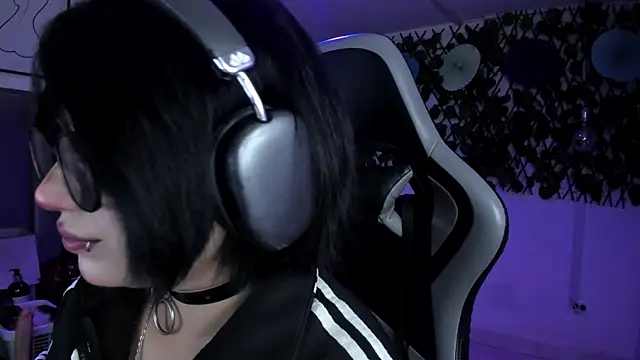 Chat XXX en directo de Kitty_Gang