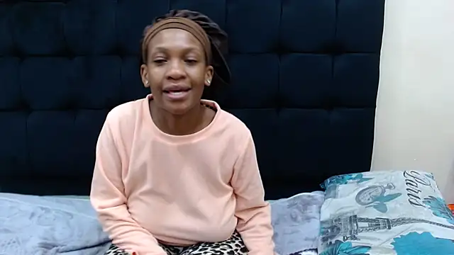 Chat XXX ao vivo de OnionBooty3573