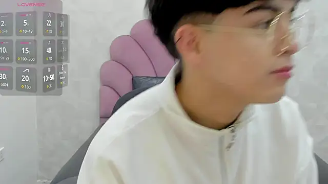 XXX chat uživo modela alan_twink12