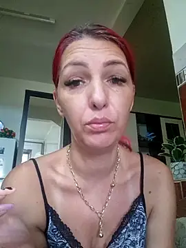Evadesirex46's Live XXX Chat