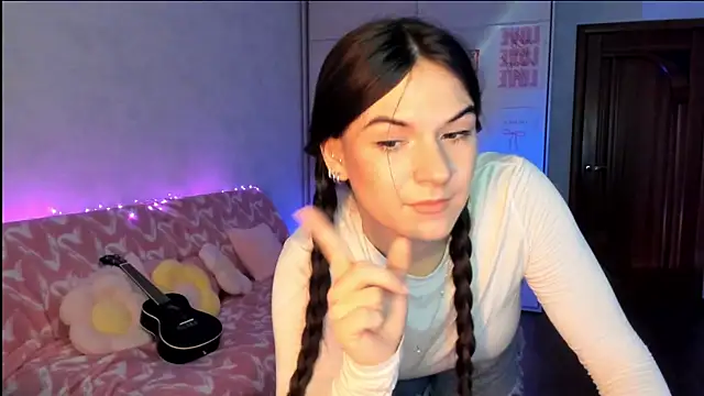 luna_lust_212's Live XXX Chat