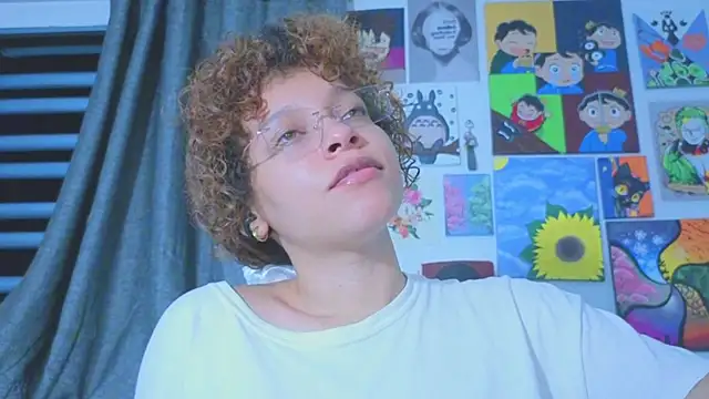 צ'אט XXX בשידור חי של Ada_gales_