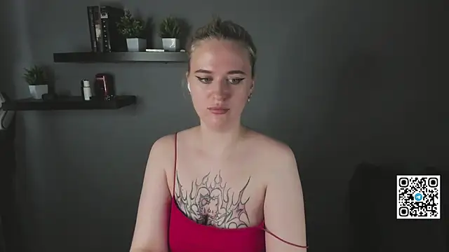 Betany_fokss Adlı Modelin Canlı XXX Sohbeti