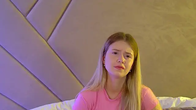 MilanaBalmain Adlı Modelin Canlı XXX Sohbeti