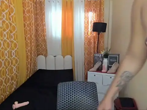BigCockLexie 现场XXX聊天