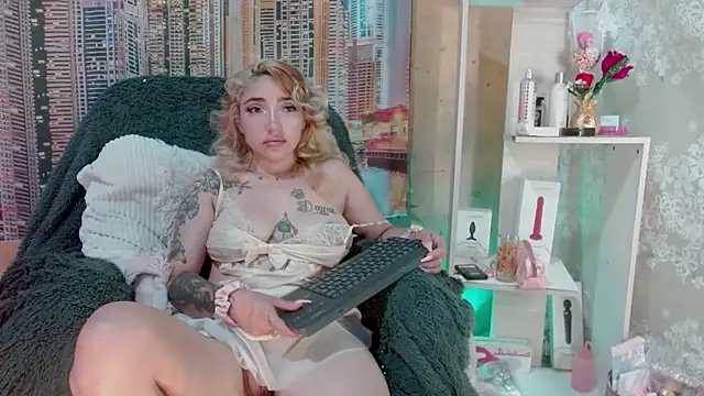 IM_MAYA Adlı Modelin Canlı XXX Sohbeti