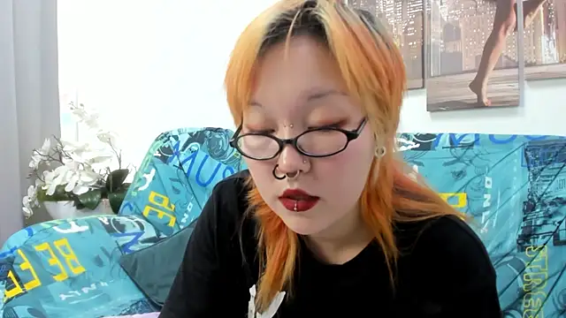 Chat XXX en directo de Cute__Kiko