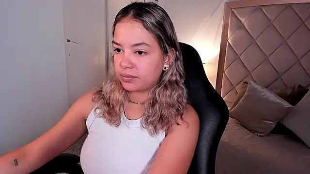 Chat XXX en directo de dulce_lyraa1