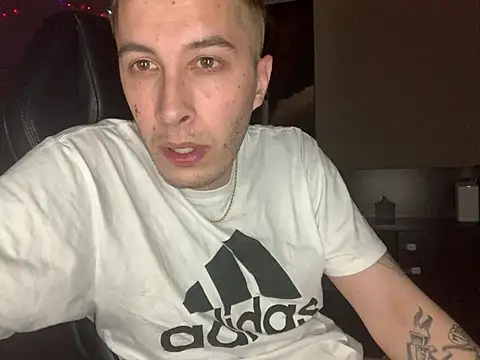 JuicyJoshy 现场XXX聊天