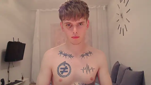 Онлайн чат XXX Fredd_Xanders