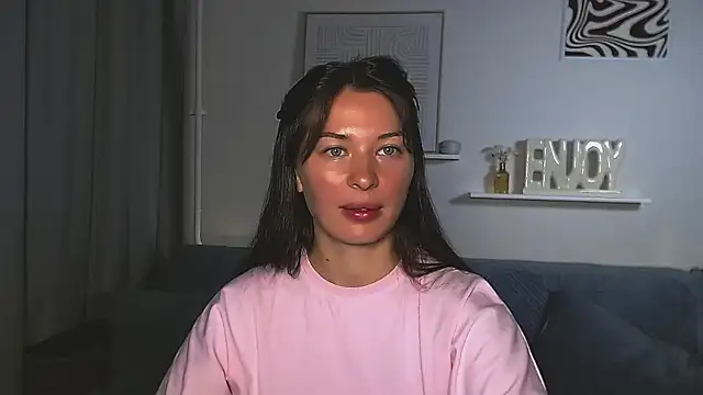 AlexaSven élő XXX-chatje