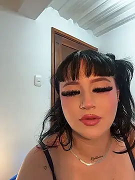 Chatroom XXX en direct de emily_acorn