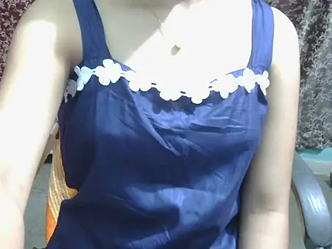 Chat XXX en directo de Adorable_Ayesha