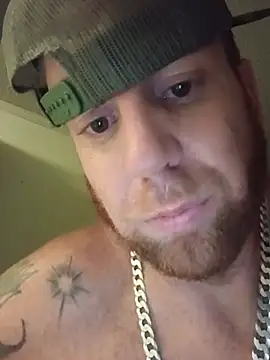 Clarkodile95 Live XXX Chat