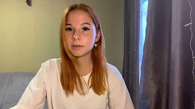 Chat XXX en directo de Ginger_Baby