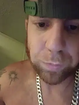 Czat XXX na żywo – Clarkodile95