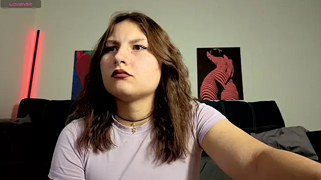 Živý XXX chat TrixiBell