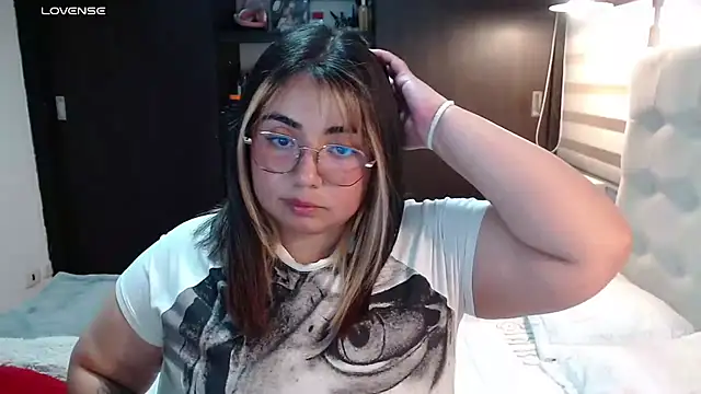 Chat XXX en directo de yini_angel