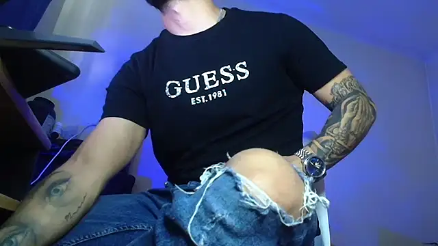 Chat XXX en directo de XanderCage99