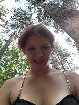 NinaParri's Live XXX Chat