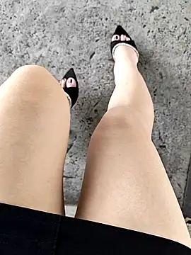 Mina-02's Live XXX Chat