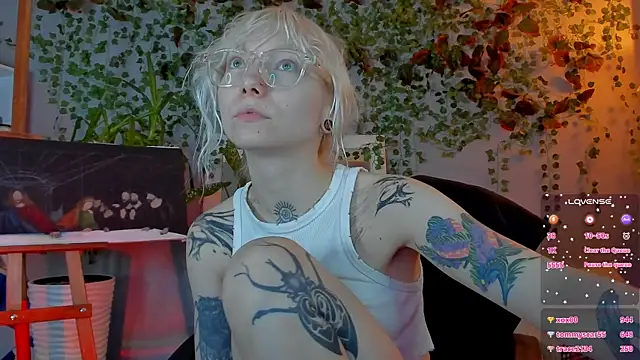 tattoo_art_baby Adlı Modelin Canlı XXX Sohbeti
