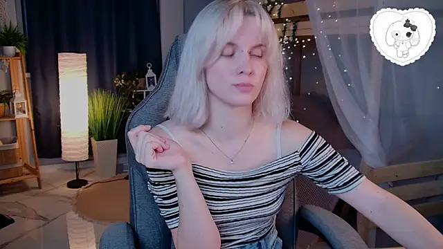 BethanyCloud Adlı Modelin Canlı XXX Sohbeti