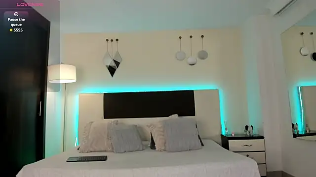 Sky_Loren 라이브 XXX 채팅