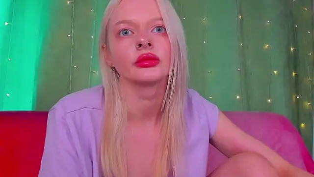 AlessaKiss' Live XXX Chat