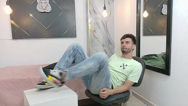 KingOfTemptation Live XXX-Chat