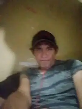 Chat +18 de Cloud0nMycock ao vivo