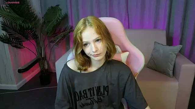 Živý XXX chat AliceJohansone