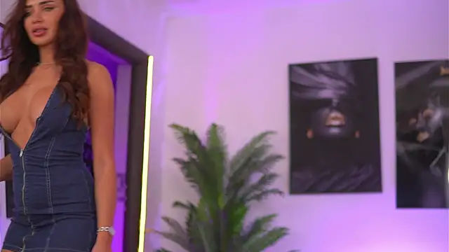 Živý XXX chat EllenKarter