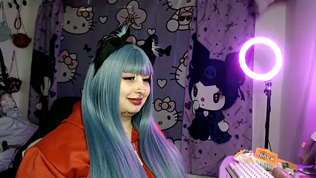 lussyevans24's Live XXX Chat