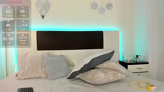 Sky_Loren Chat XXX live