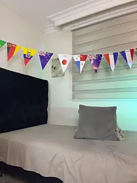 Онлайн чат XXX Thiago_Hill
