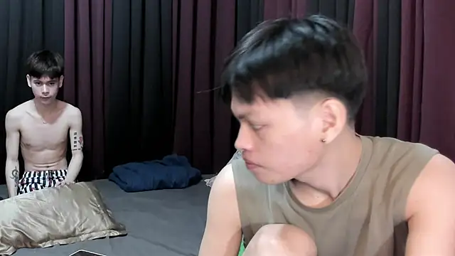 hotfreshdior's Live XXX Chat