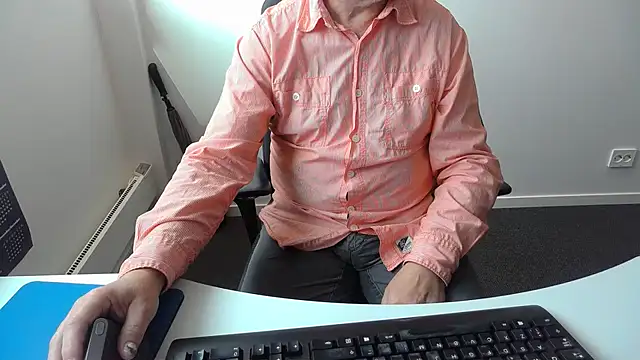 Buggemann Live XXX Chat