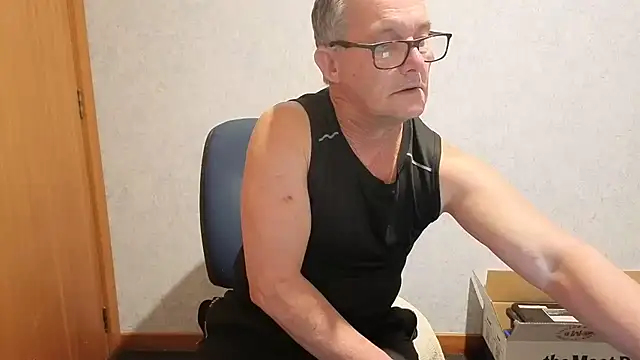 daddy_man's Live XXX Chat