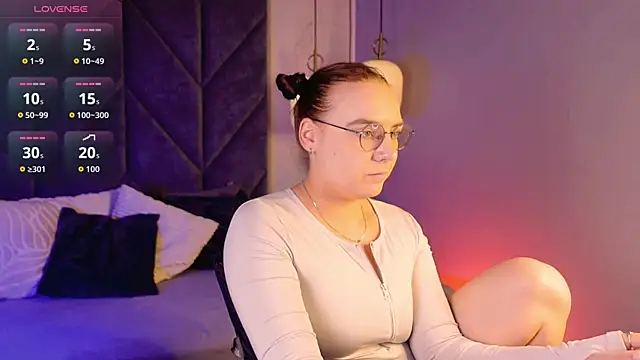 צ'אט XXX בשידור חי של Candy_Queen__