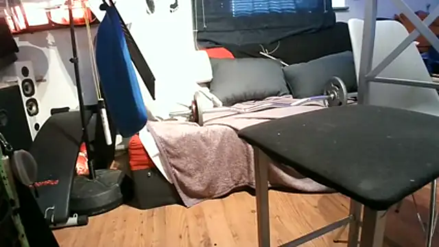 0815lukas2024 Live XXX-chat