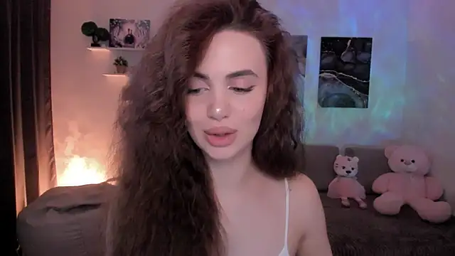 mellifluoustessss Chat XXX in diretta