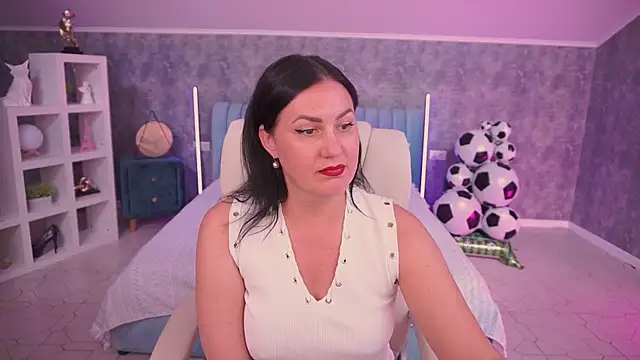 XXX chat uživo modela VelvetLuck