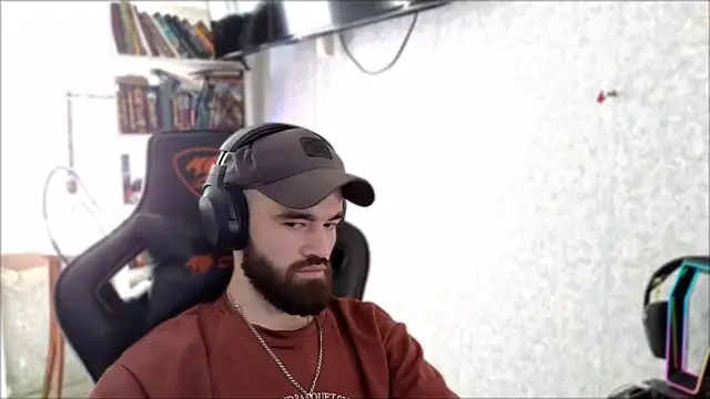 Онлайн чат XXX _Serious_Man