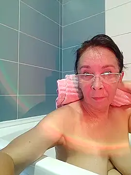 Chatroom XXX en direct de Celine_Faer1
