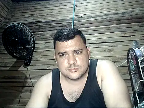 Chat XXX en directo de Arcangel_05