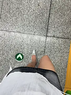 yimisun01n Live XXX chat