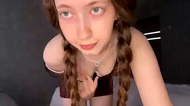 Emily_Mur_ 라이브 XXX 채팅