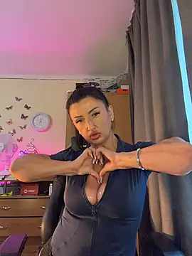 Hotangel75 – Naživo XXX chat